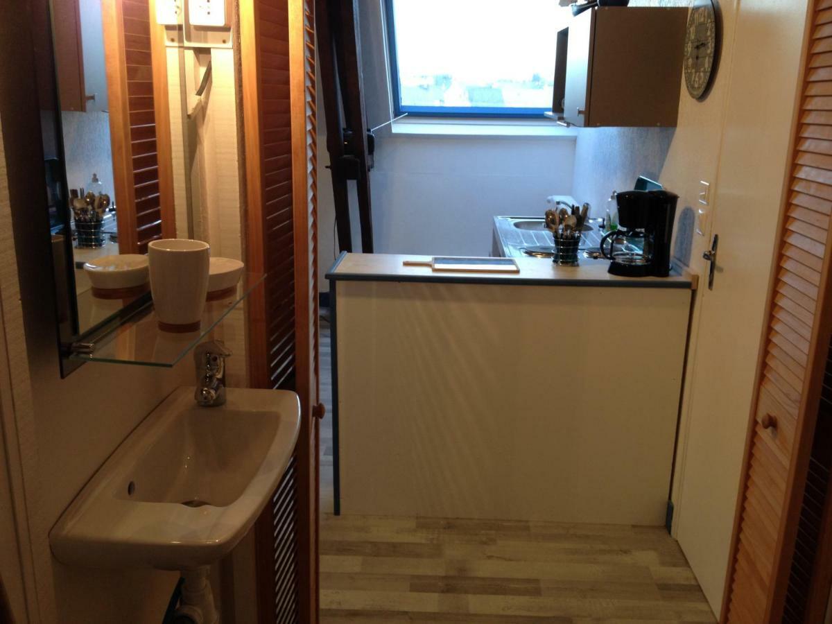 Studio Meuble Jacynthe Proche Le Havre - Etretat - Honfleur Saint-Romain-de-Colbosc Buitenkant foto